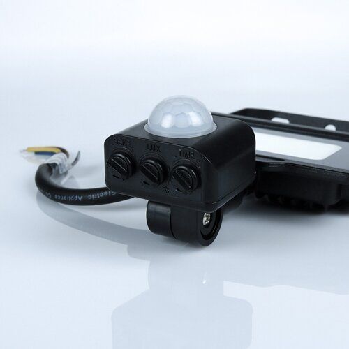 Світлодіодний прожектор BIOM 10W S5-SMD-10-Slim+Sensor 6200К 220V IP65 1941 фото